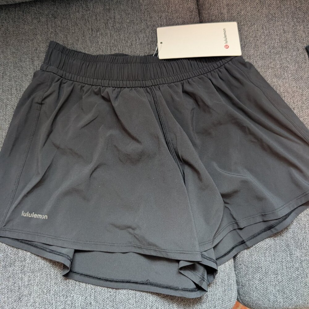 NWT Lululemon Women's Black Pace Crush High-rise Running Short 2.45"